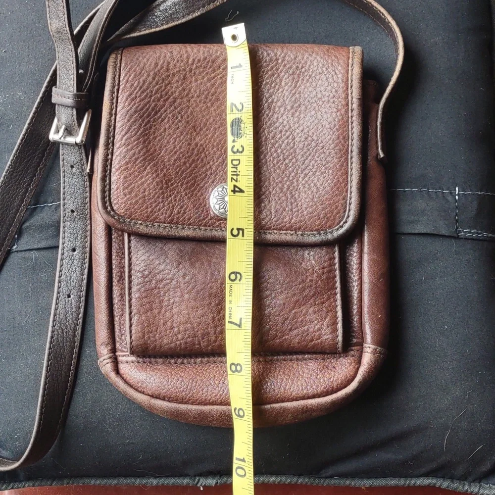 Small Crossbody Purse - Picture 3 of 9